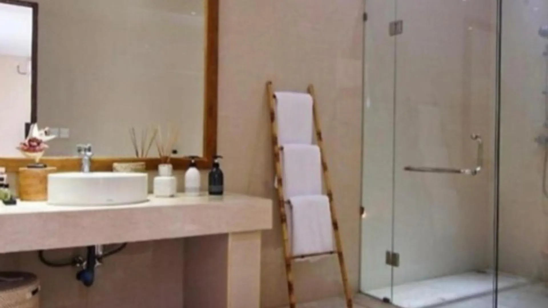 Soleil Suites Petitenget By The Jero 18 Seminyak  Guest house
